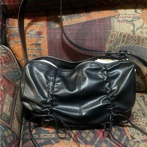 Elegant Black Leather Women's Bag